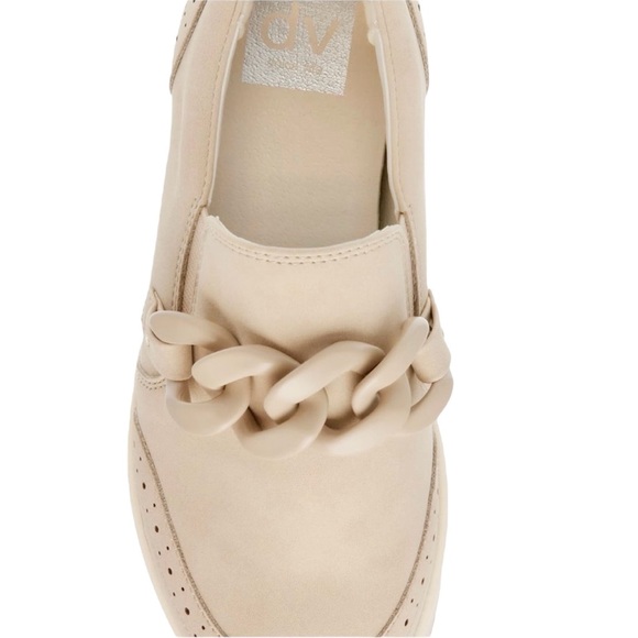 NEW 9 Dolce Vita Bizzie Platform Wedge Loafer Sneaker w/ Chain Detail - Dune - Picture 6 of 13